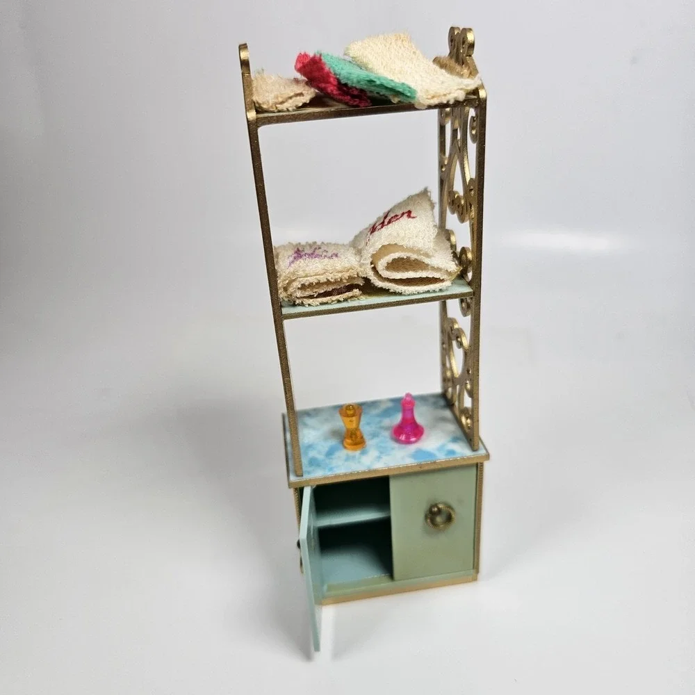Vintage Ideal Dollhouse Bathroom Cabinet Unique‎ Towel and Accessories Storage